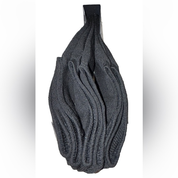 Converse Ultra Low Socks 3 Pair Men 6-12 Black w White Logo 4 Chucks HalfCushion - Picture 7 of 9